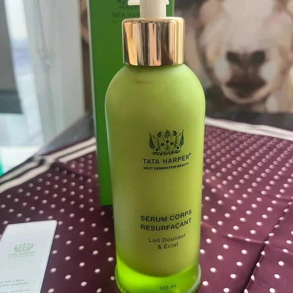 Tata Harper Resurfacing Body Serum NIB - Picture 2 of 7